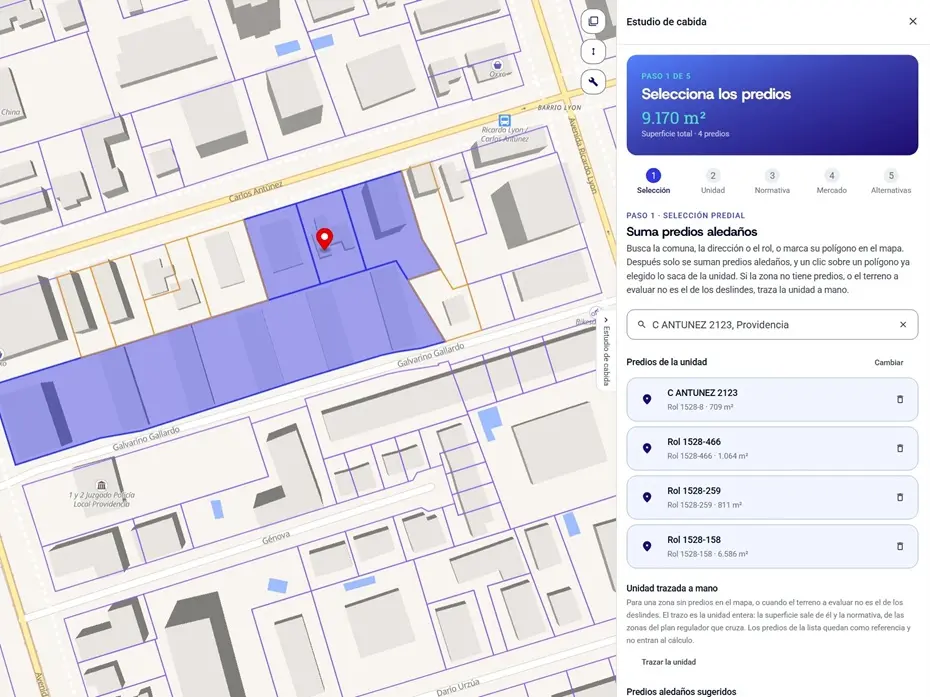 Captura de Propiteq: Servicio de Cabida: envolvente en 3D del terreno y comparación de cuatro alternativas de programa