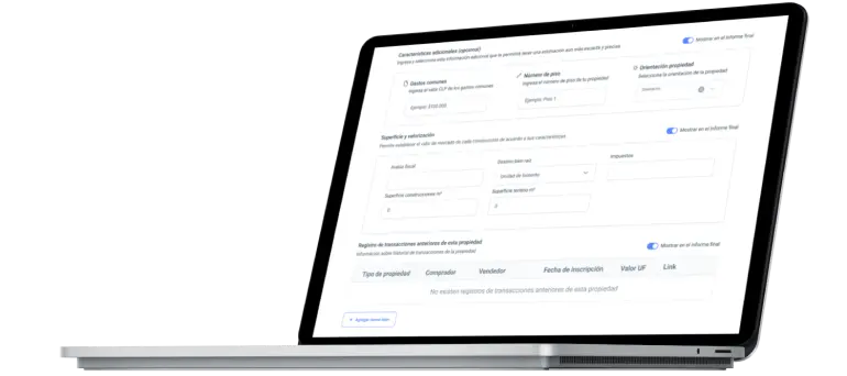 Computador generando informe de tasación online para ser descargado